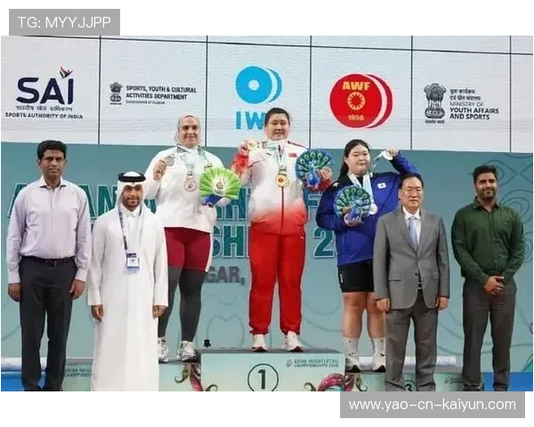 世界举重赛中国队在青年组继续领跑奖牌榜